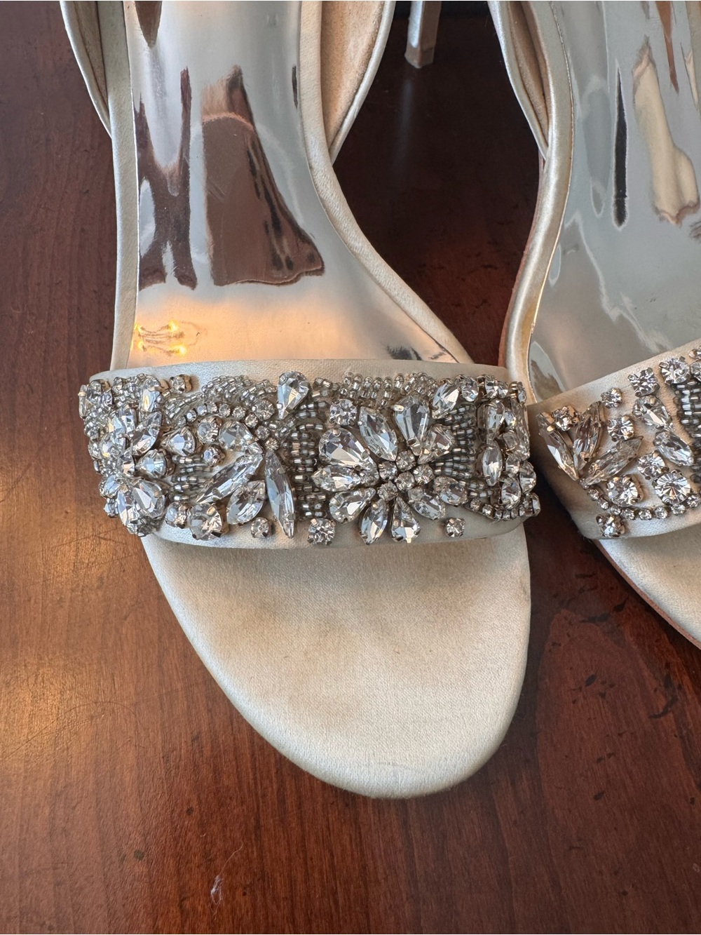 Badgley Mischka Women's IvyEmbellished Open-Toe Heels -size 9 in Ivory - Picture 3 of 6